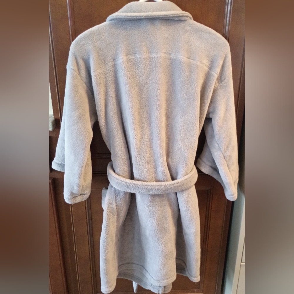 Stars Above Soft Gray Robe - Picture 2 of 3